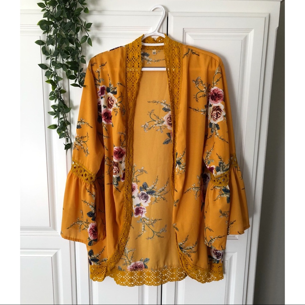 Romantic style - Goldenrod floral cardigan